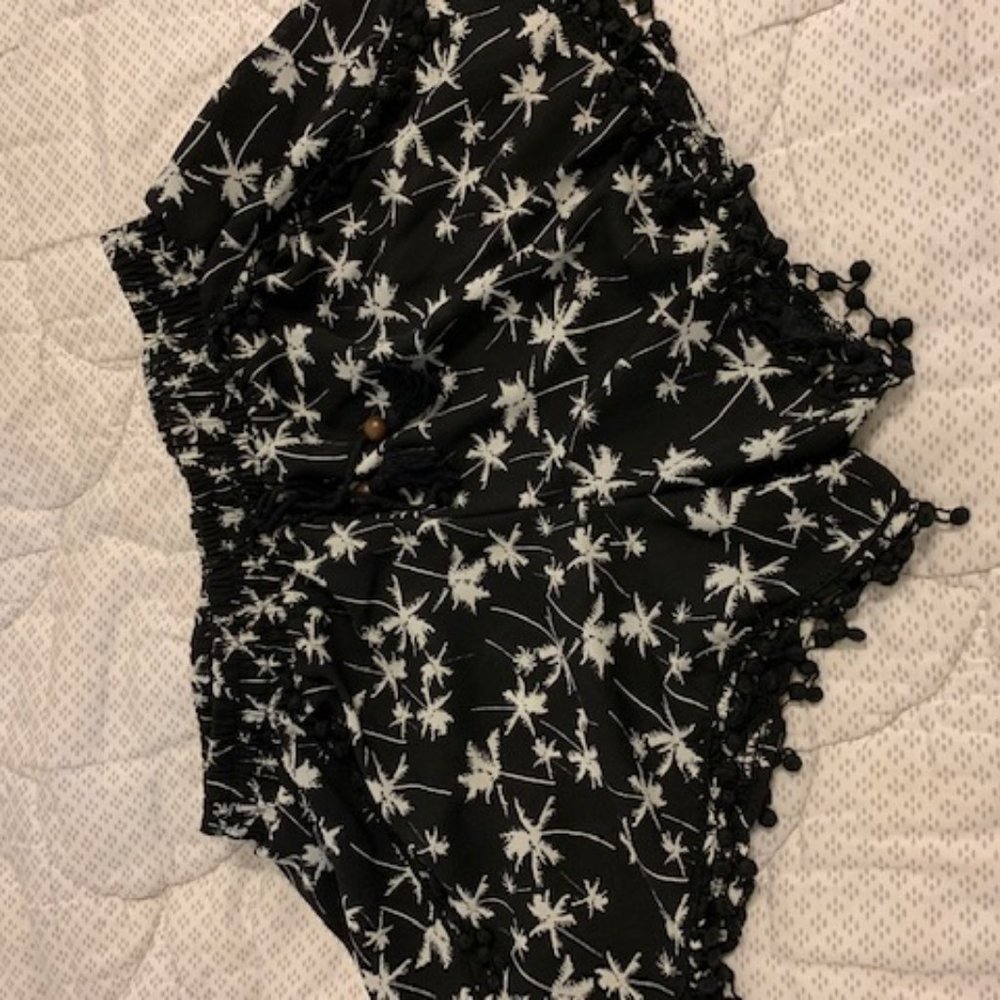 Xhileration Short